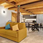 La Maison Du Brenand Appartement *