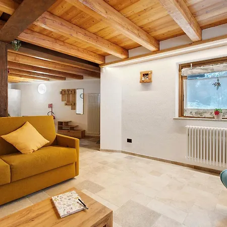 La Maison Du Brenand Apartment