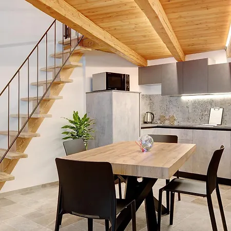 La Maison Du Brenand Apartment